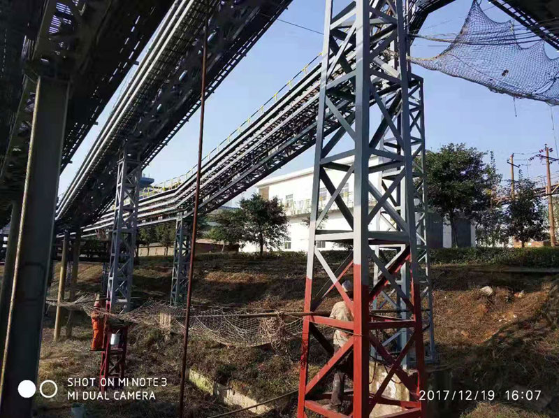 红河钢铁电缆桥架